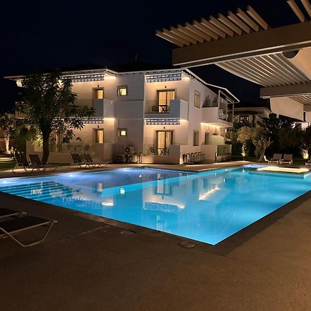 Studio Nikiti Beach Kültér fotó