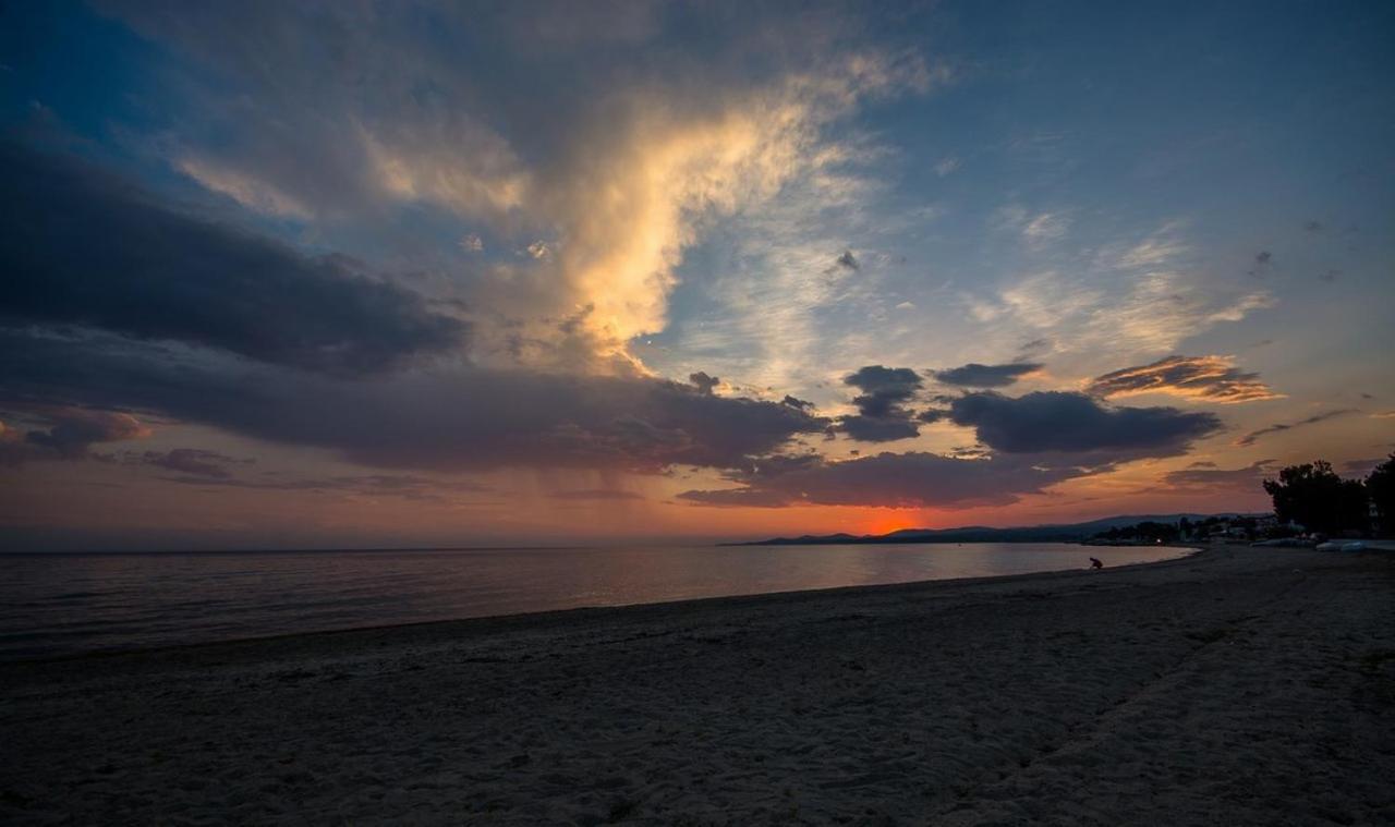 Studio Nikiti Beach Kültér fotó