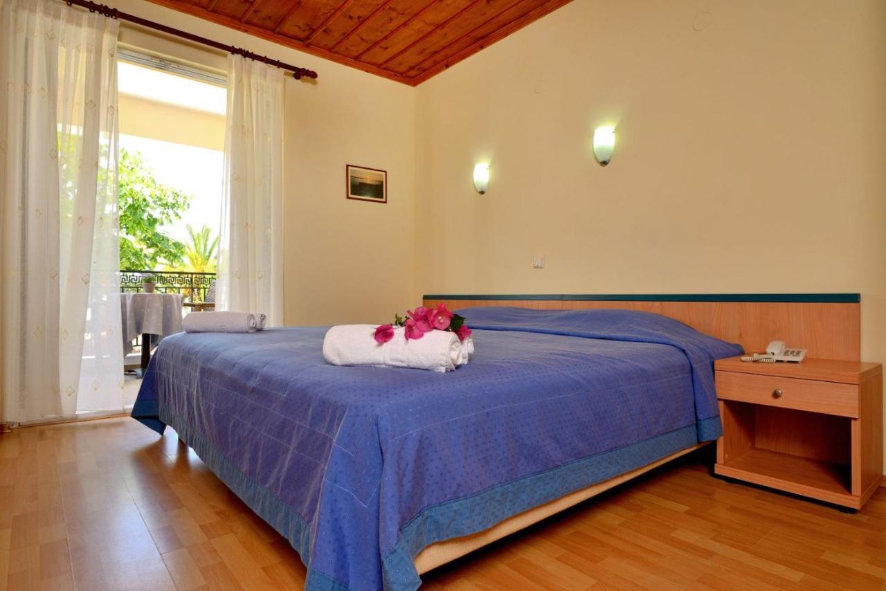 Studio Nikiti Beach Kültér fotó
