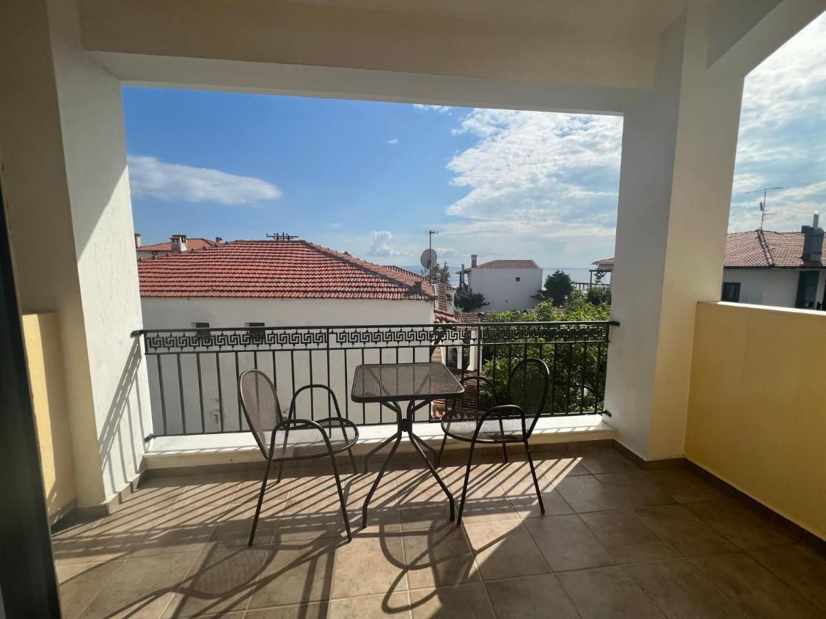 Studio Nikiti Beach Kültér fotó