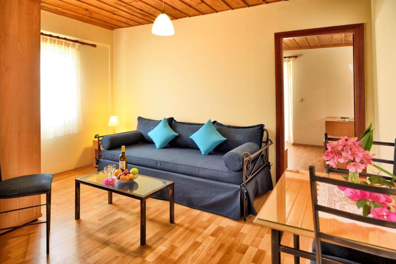 Studio Nikiti Beach Kültér fotó